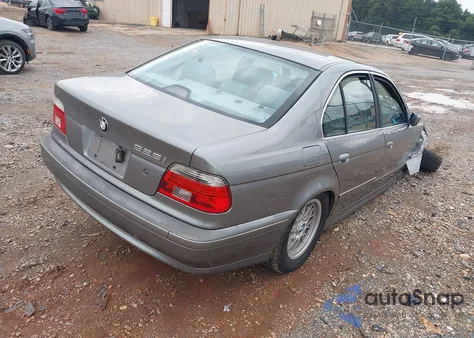 2002 BMW 525 from USA, damaged, VIN WBADT33472GF41985